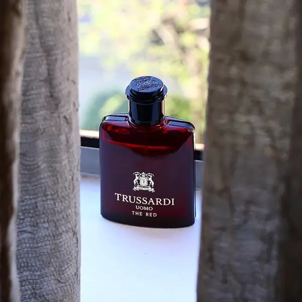 عطر ادکلن تروساردی اومو د رد مردانه 1
