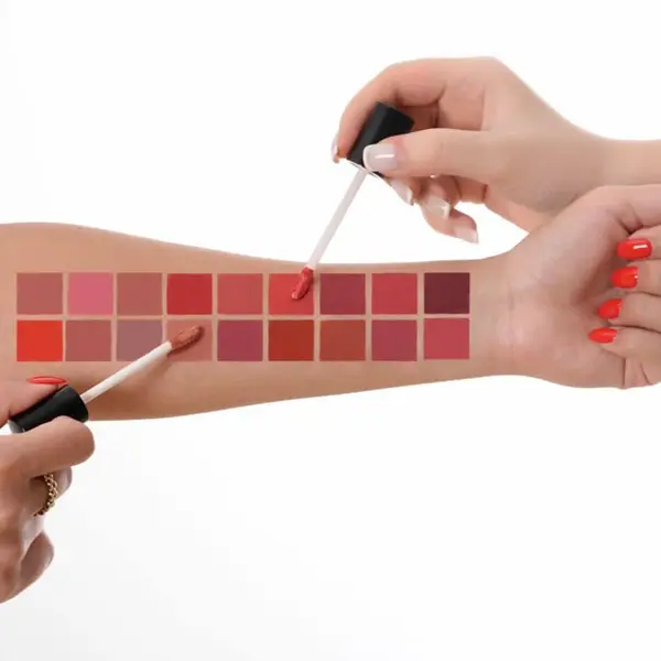 رژلب مایع کاپرا